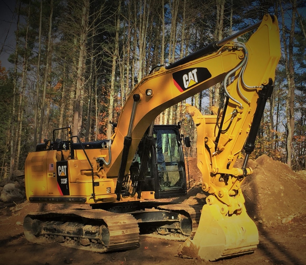 Caterpillar 323F Excavator Site Work, Heavy Equipment, Septic Systems